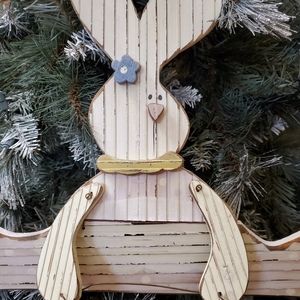 Vintage Country Cottage Wooden Easter Bunny Door Hanger Decor